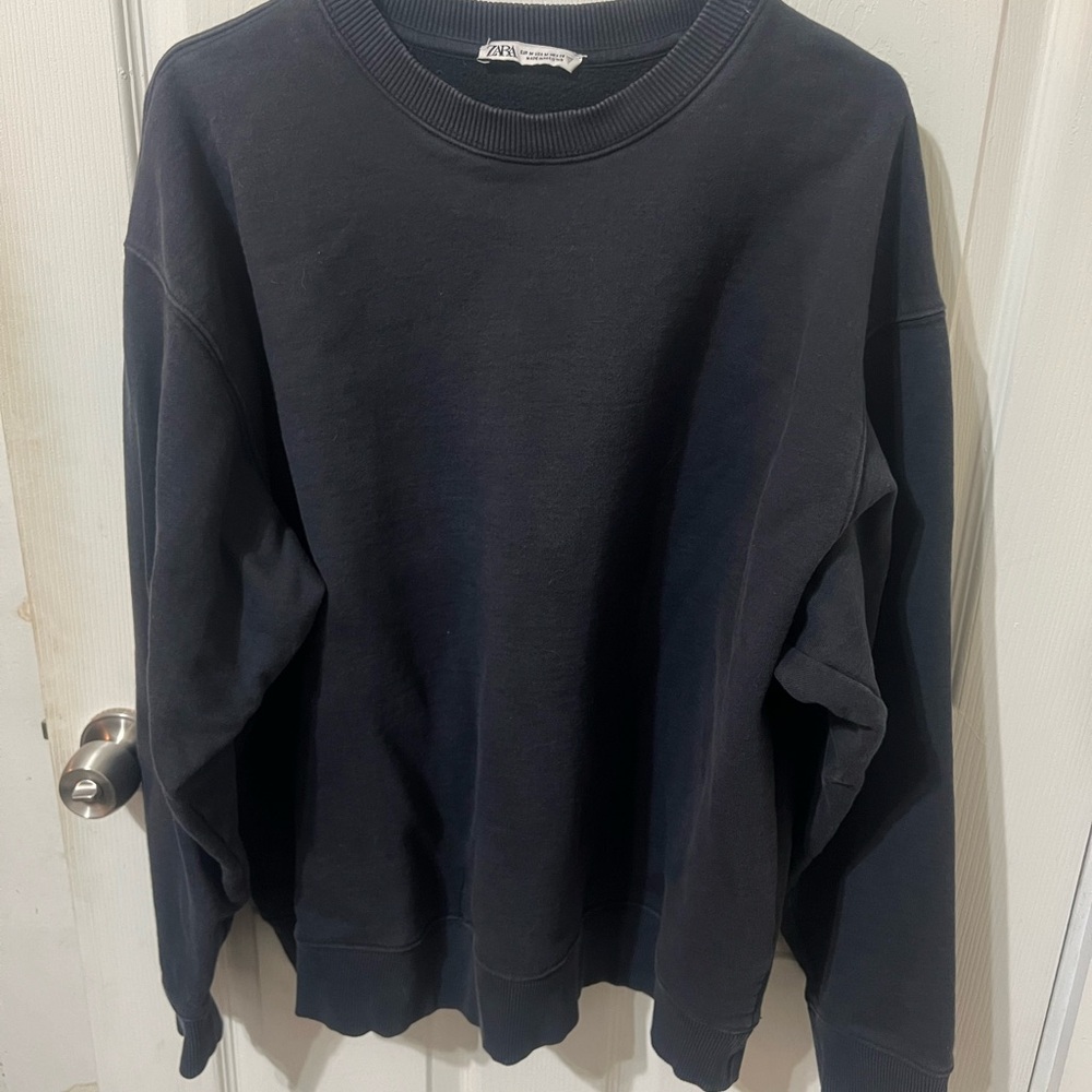 Zara Blue Crew Neck Sweater with Relaxed Fit and Textured Fabric